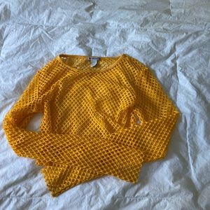 Fish net long sleeve crop top